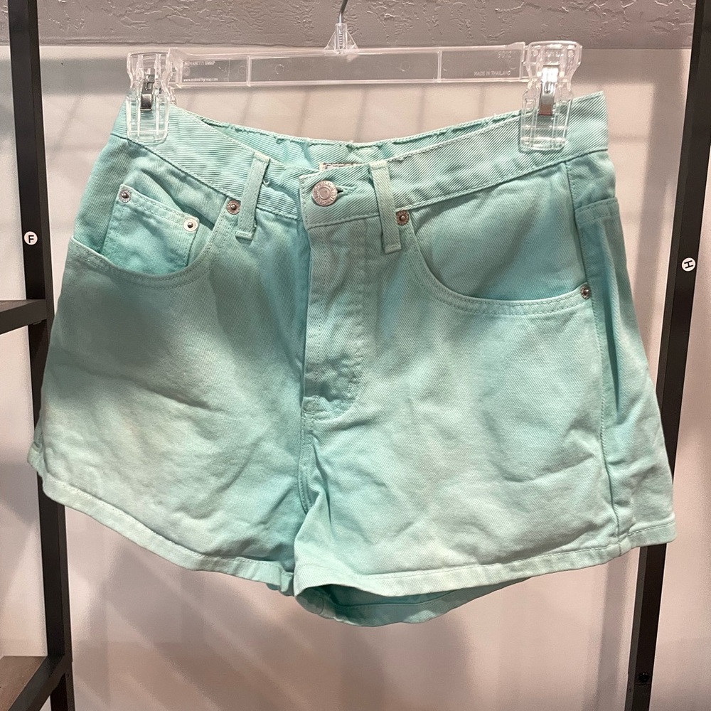 Vintage guess shorts!!